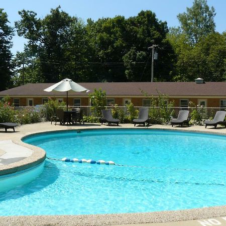 The Saugatuck Retro Resort Dış mekan fotoğraf